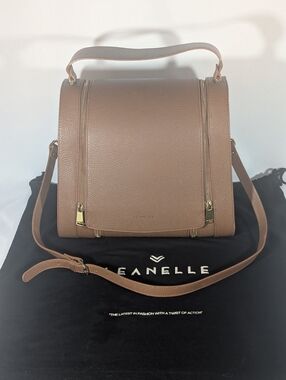 Leanelle Large Barcelona Bag In Chestnut. Original Dust Bag.